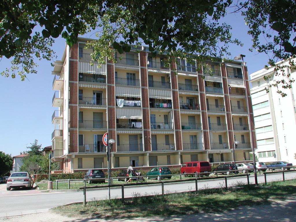 Appartamento Aurora ليدو ديلي ايستينسي المظهر الخارجي الصورة